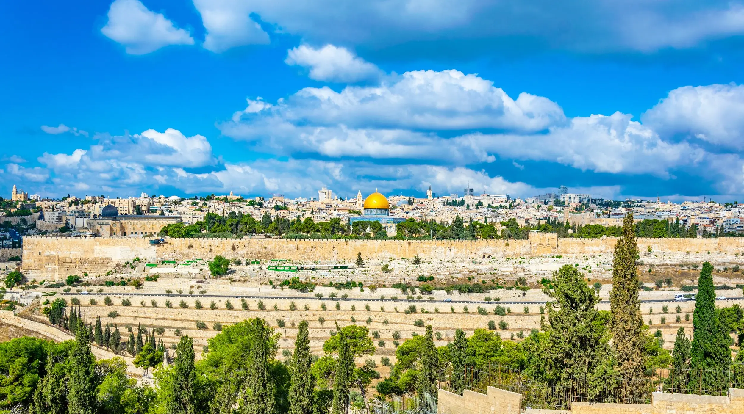 AdobeStock_251698190